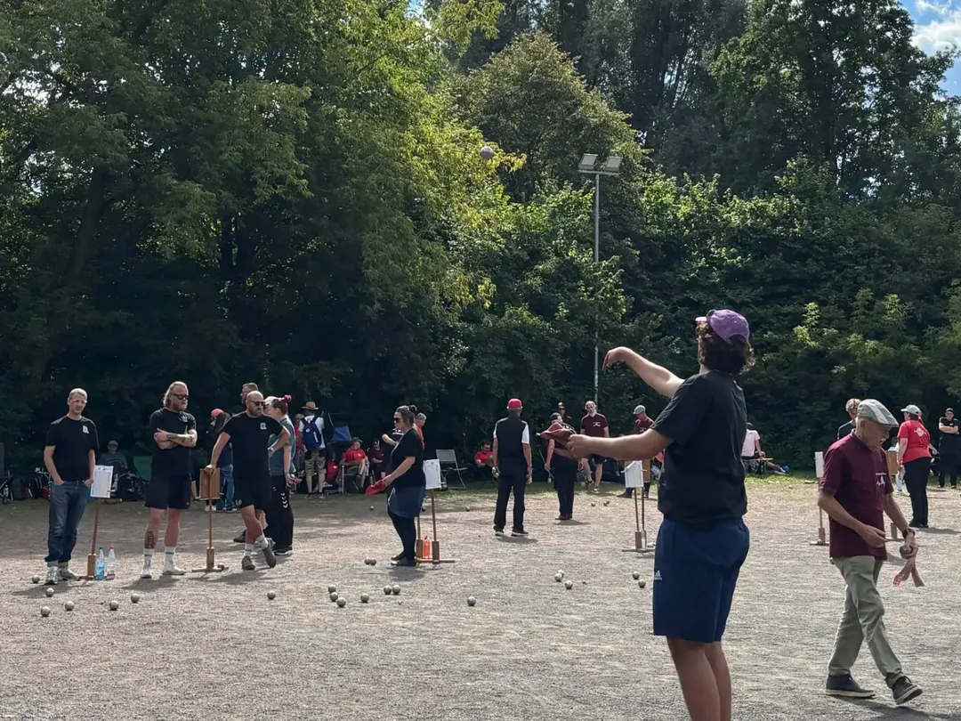 Nie mehr zweite Liga, nie mehr zweite Liga – so schalltes es (nicht ganz ernst gemeint) gegen viertel vor sieben auf... – Bild 3